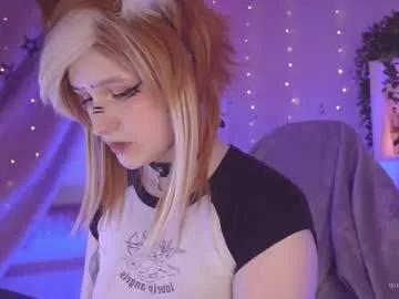 Spur your fetishes: Get dirty and flatter these gorgeous girls hosts, who will reward you with wild apparel and vibrating toys.