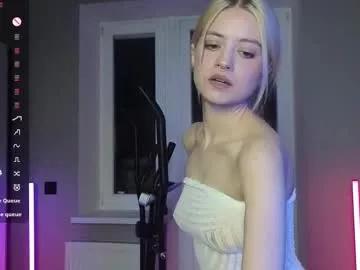 Check-out the world of girls and talk with our steaming hot slutz, bringing your desired characters to life with authentic apparel and cam streams.