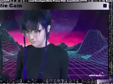 Check-out the world of girls and talk with our steaming hot slutz, bringing your desired characters to life with authentic apparel and cam streams.