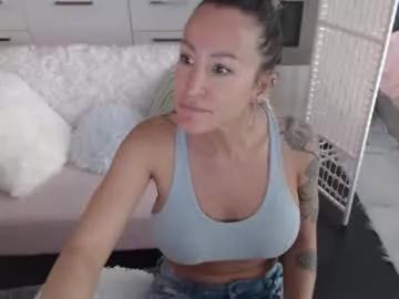 xtinavicci from Chaturbate is Freechat