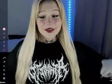 Check-out the world of girls and talk with our steaming hot slutz, bringing your desired characters to life with authentic apparel and cam streams.
