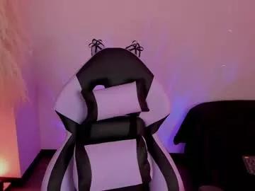 Check-out the world of girls and talk with our steaming hot slutz, bringing your desired characters to life with authentic apparel and cam streams.