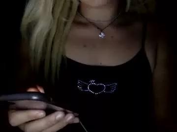 Check-out the world of girls and talk with our steaming hot slutz, bringing your desired characters to life with authentic apparel and cam streams.