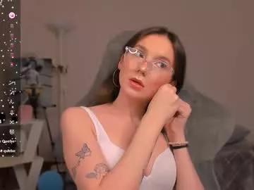 Check-out the world of girls and talk with our steaming hot slutz, bringing your desired characters to life with authentic apparel and cam streams.