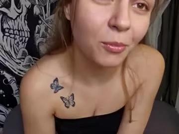 Check-out the world of girls and talk with our steaming hot slutz, bringing your desired characters to life with authentic apparel and cam streams.