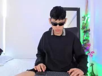 Photos of zeus_blaze from Chaturbate is Freechat