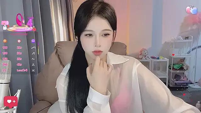7-Love from StripChat is Freechat