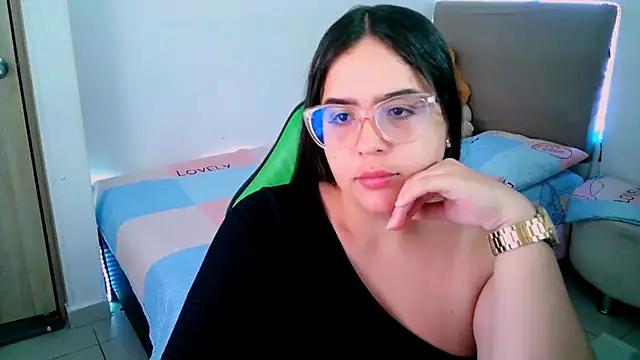Check-out the world of girls and talk with our steaming hot slutz, bringing your desired characters to life with authentic apparel and cam streams.