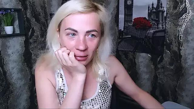 _AmandaGold_ from StripChat is Freechat
