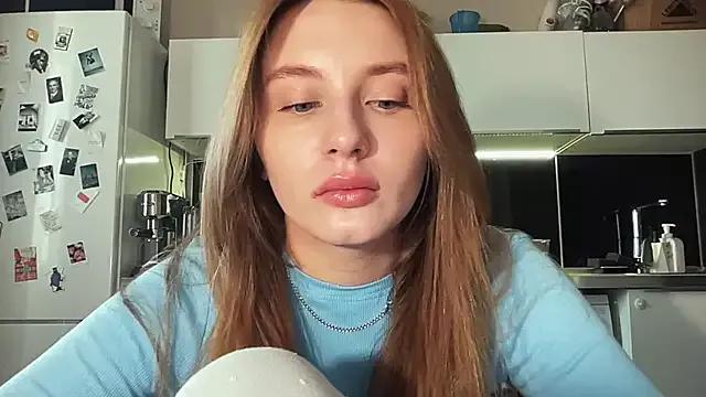 _emilia_xxx from StripChat is Freechat