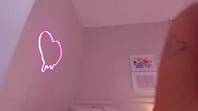 Check-out the world of girls and talk with our steaming hot slutz, bringing your desired characters to life with authentic apparel and cam streams.