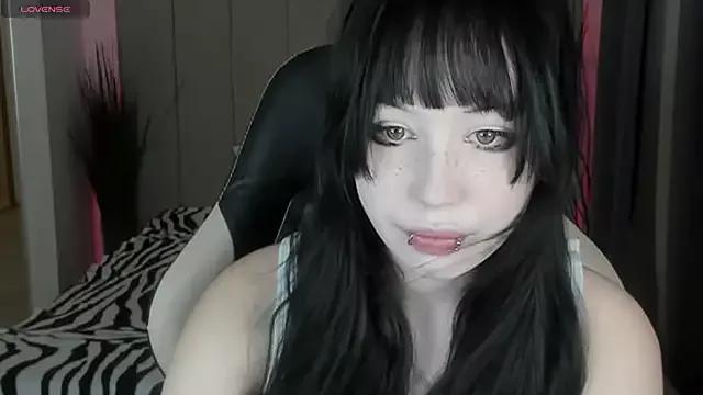Check-out the world of girls and talk with our steaming hot slutz, bringing your desired characters to life with authentic apparel and cam streams.