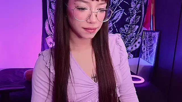 Check-out the world of girls and talk with our steaming hot slutz, bringing your desired characters to life with authentic apparel and cam streams.
