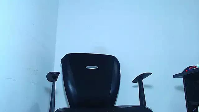 ADAM_HOT from StripChat is Freechat