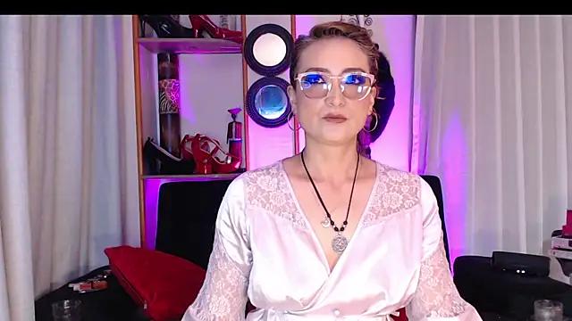 Check-out the world of girls and talk with our steaming hot slutz, bringing your desired characters to life with authentic apparel and cam streams.