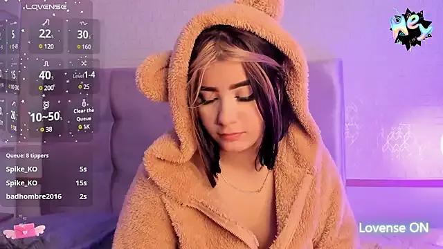 Check-out the world of girls and talk with our steaming hot slutz, bringing your desired characters to life with authentic apparel and cam streams.