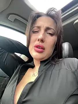 AleksandraRich from StripChat is Freechat