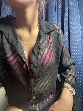Check-out the world of girls and talk with our steaming hot slutz, bringing your desired characters to life with authentic apparel and cam streams.