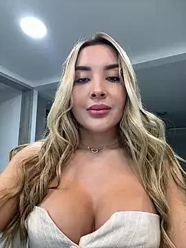 Check-out the world of girls and talk with our steaming hot slutz, bringing your desired characters to life with authentic apparel and cam streams.