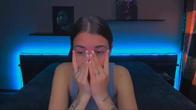 Check-out the world of girls and talk with our steaming hot slutz, bringing your desired characters to life with authentic apparel and cam streams.