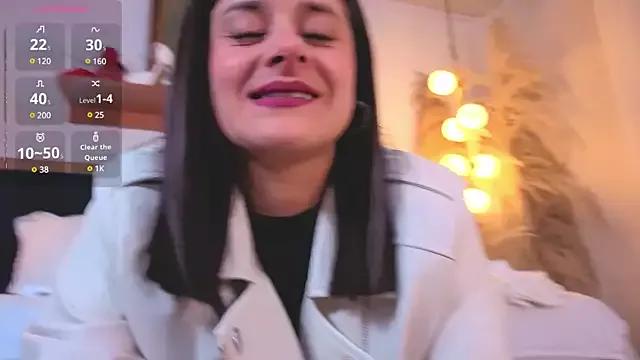 Alice_milf_ from StripChat is Freechat