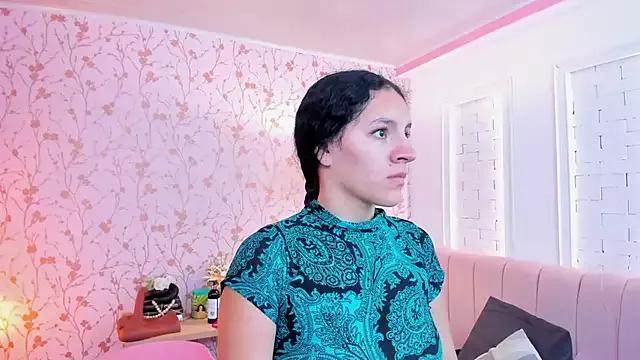 aliceferrer_ from StripChat is Freechat
