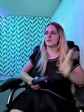 Check-out the world of girls and talk with our steaming hot slutz, bringing your desired characters to life with authentic apparel and cam streams.