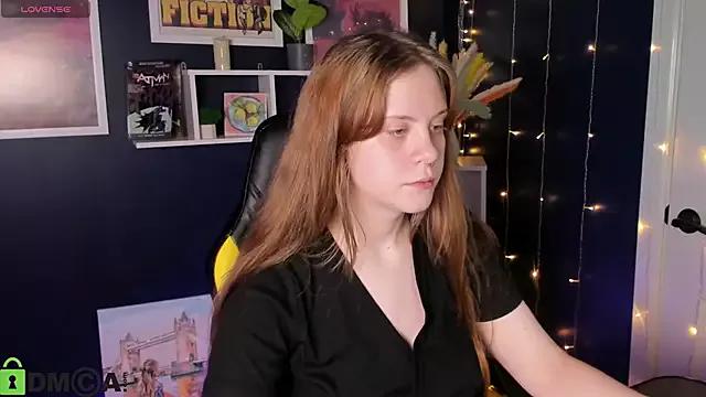 Alisa__Young from StripChat is Freechat