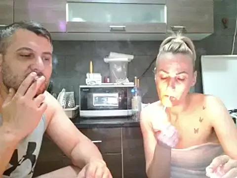 Aly-john1985 from StripChat is Freechat