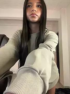 Photos of aly_golden_ from StripChat is Freechat