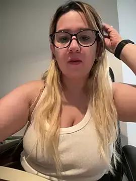 Check-out the world of girls and talk with our steaming hot slutz, bringing your desired characters to life with authentic apparel and cam streams.