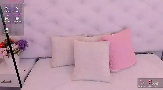 Check-out the world of girls and talk with our steaming hot slutz, bringing your desired characters to life with authentic apparel and cam streams.