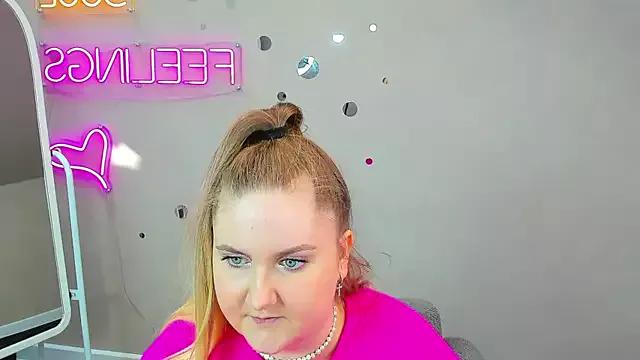 Check-out the world of girls and talk with our steaming hot slutz, bringing your desired characters to life with authentic apparel and cam streams.