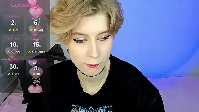 Check-out the world of girls and talk with our steaming hot slutz, bringing your desired characters to life with authentic apparel and cam streams.