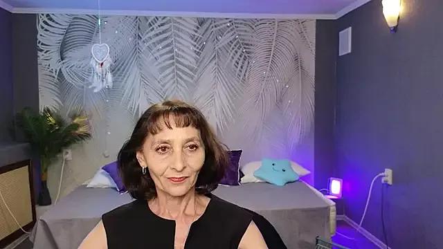 Check-out the world of girls and talk with our steaming hot slutz, bringing your desired characters to life with authentic apparel and cam streams.