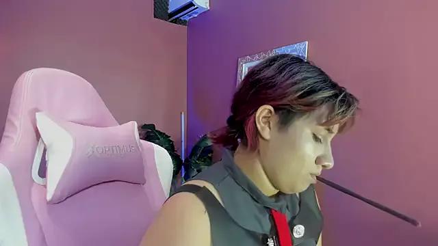Check-out the world of girls and talk with our steaming hot slutz, bringing your desired characters to life with authentic apparel and cam streams.