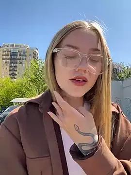 Check-out the world of girls and talk with our steaming hot slutz, bringing your desired characters to life with authentic apparel and cam streams.