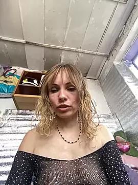 Check-out the world of girls and talk with our steaming hot slutz, bringing your desired characters to life with authentic apparel and cam streams.