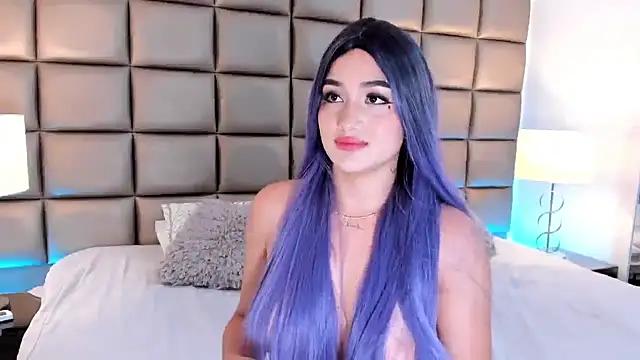 Check-out the world of girls and talk with our steaming hot slutz, bringing your desired characters to life with authentic apparel and cam streams.