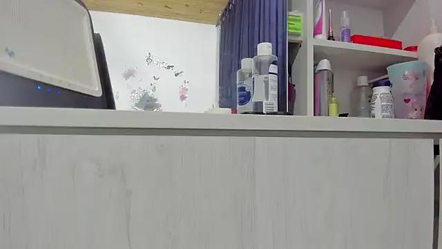 anthonela_mature_ from StripChat is Freechat