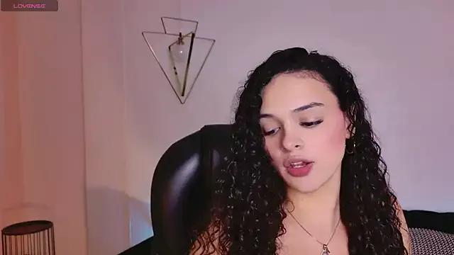 Check-out the world of girls and talk with our steaming hot slutz, bringing your desired characters to life with authentic apparel and cam streams.