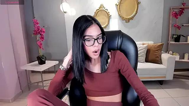 Check-out the world of girls and talk with our steaming hot slutz, bringing your desired characters to life with authentic apparel and cam streams.