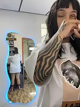 Check-out the world of girls and talk with our steaming hot slutz, bringing your desired characters to life with authentic apparel and cam streams.