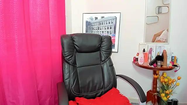 Check-out the world of girls and talk with our steaming hot slutz, bringing your desired characters to life with authentic apparel and cam streams.