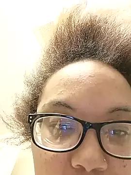 ariesthagoddess from StripChat is Freechat
