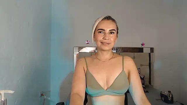 Check-out the world of girls and talk with our steaming hot slutz, bringing your desired characters to life with authentic apparel and cam streams.