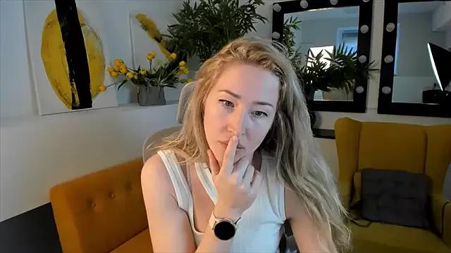 Check-out the world of girls and talk with our steaming hot slutz, bringing your desired characters to life with authentic apparel and cam streams.