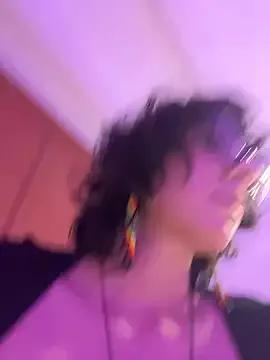 aurora_xoxo from StripChat is Freechat