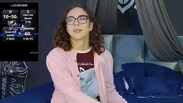 Check-out the world of girls and talk with our steaming hot slutz, bringing your desired characters to life with authentic apparel and cam streams.