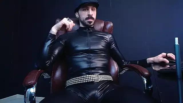 Check-out the world of girls and talk with our steaming hot slutz, bringing your desired characters to life with authentic apparel and cam streams.